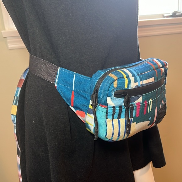 HEX fannypack - Picture 3 of 5